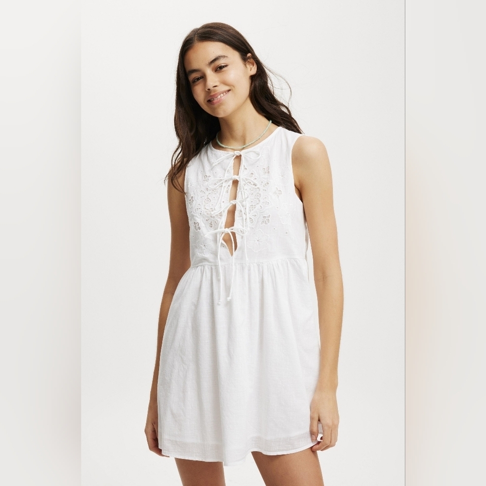 Japna White Eyelet Casey Cutwork Mini Dress Sleeveless New NWT Size Small Boho